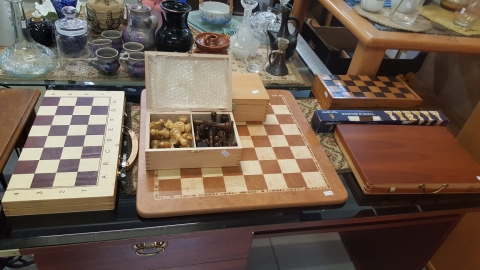Schach, Schachbrett, Holz, Holzfiguren, 