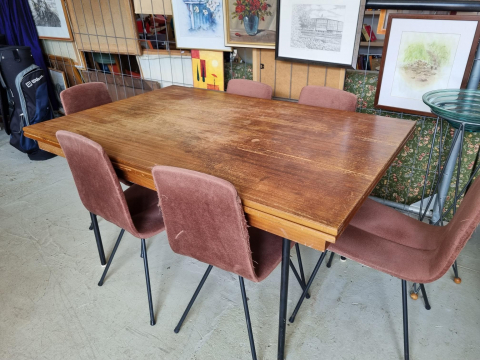Tisch, Holztisch, Sessel, Holzsessel, Esstisch, 